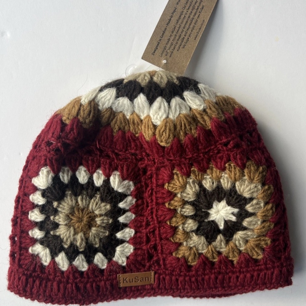 NWT Wool Crotchet Boho Square Beanie Hat KuSan Fleece Lined Granny